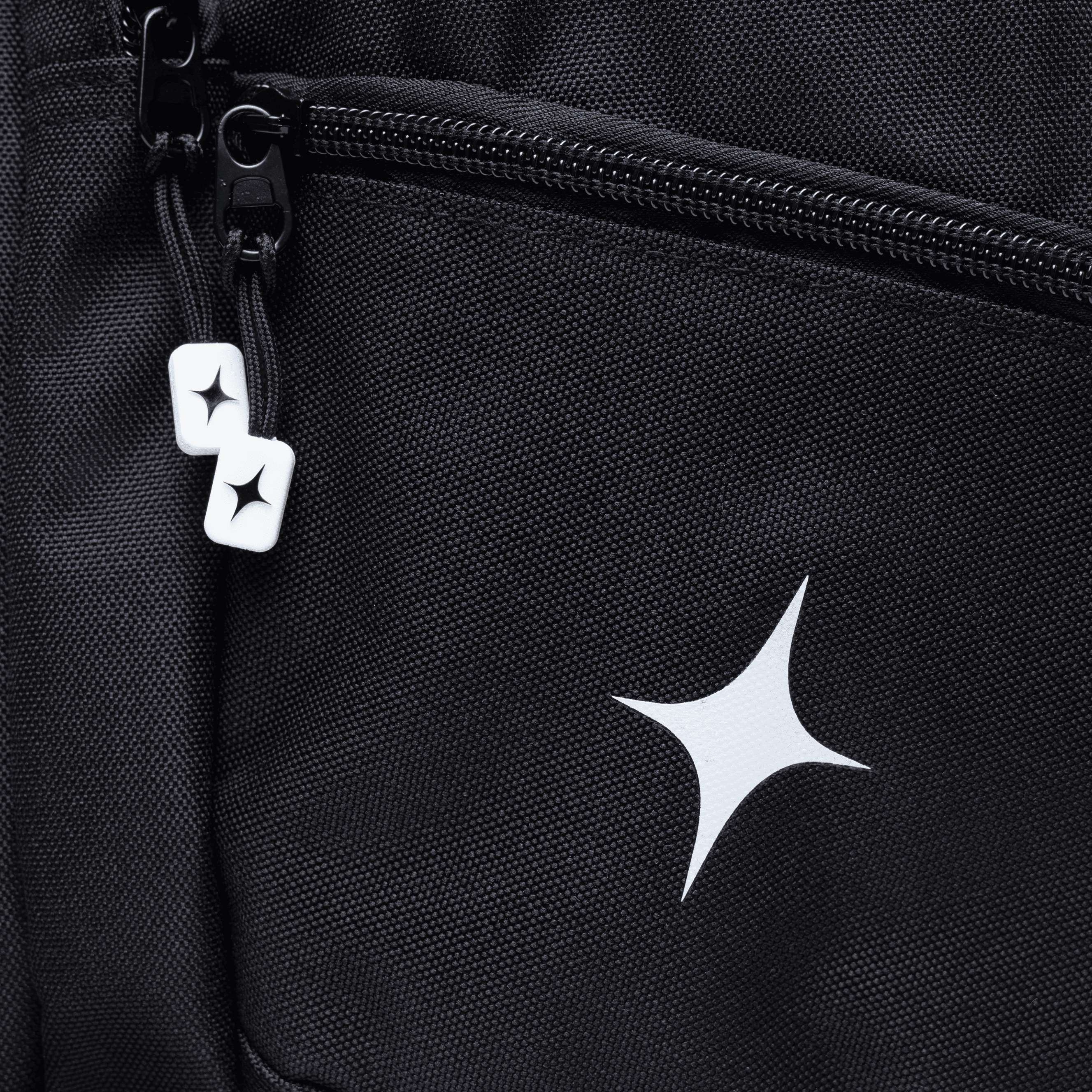 HARD EVA BLACK STARVIE