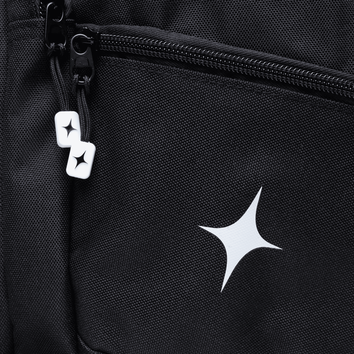HARD EVA BLACK STARVIE